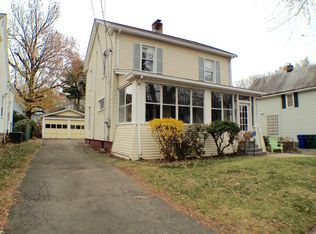 64 Ford St, Hamden, CT 06517