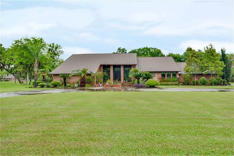 1st image of 55 Cherrywood Ct