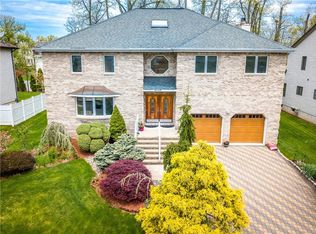 220 Fletcher St, Edison, NJ 08820