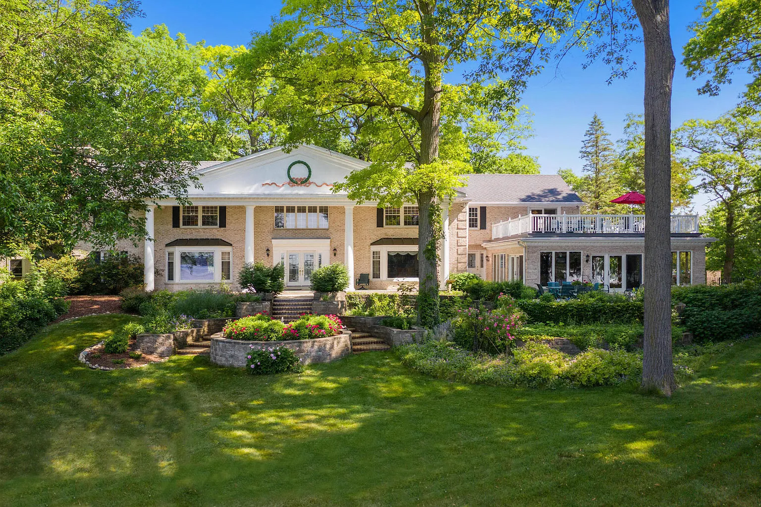N9459 Island Dr photo 1