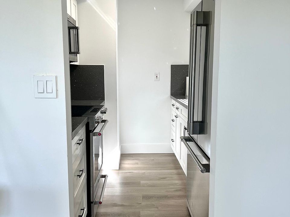 1st image of 1121 SW 122nd Ave APT 316-2