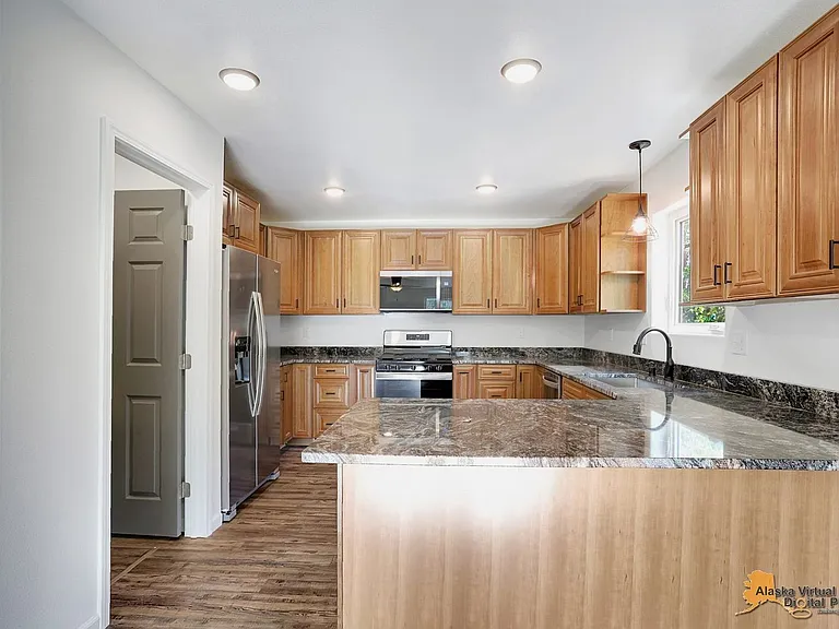 16320 E Bradford Dr — Photo 9