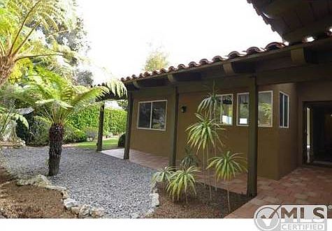 3rd image of 5330 Calle Vis