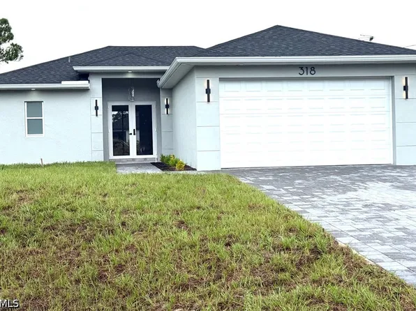 318 Genoa Ave S, Lehigh Acres, FL 33974