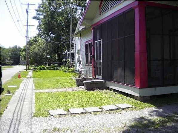 1307 Tarleton St
