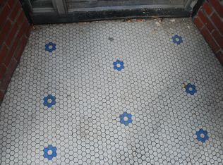 18 West State St., Savannah, GA 31401