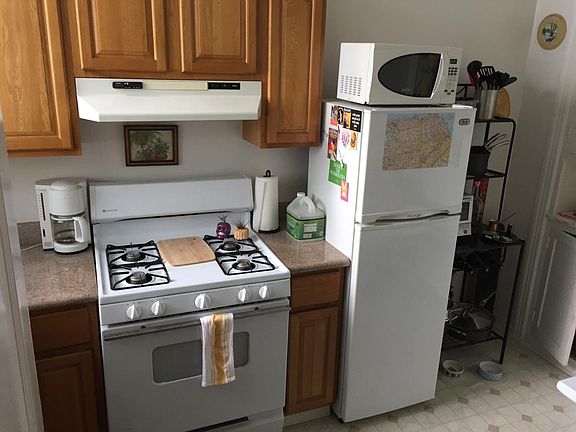 4th image of 1535 Francisco St APT 8