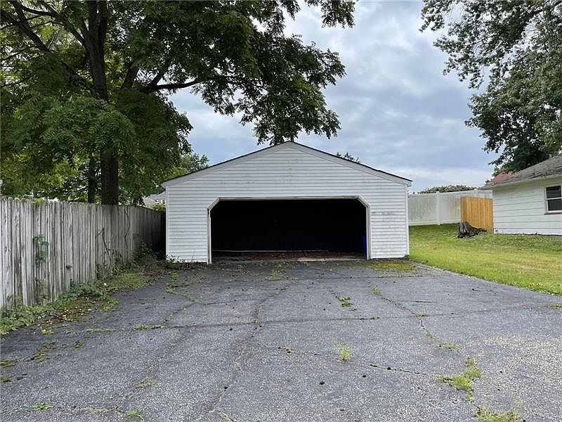 224 E Sheridan Ave, New Castle, PA 16105 MLS 1574232 Zillow