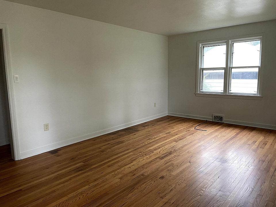 Living Room2