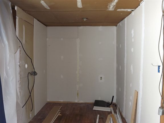 4th image of 350 Monsanto Blvd