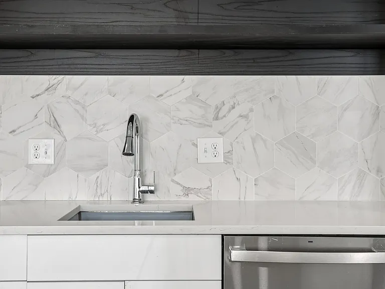 Annex 1201 — Photo 38