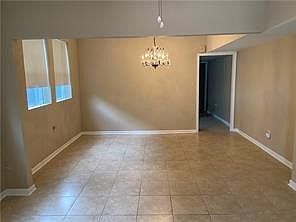 5th image of 606 Filmore Ave