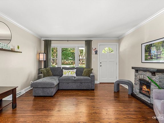3rd image of 0N510 Beverly St