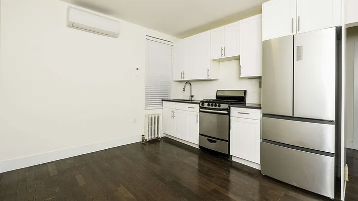 Rented by Nooklyn NYC LLC | media 3