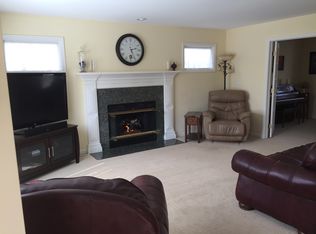 5417 Oakridge Dr, Midland, MI