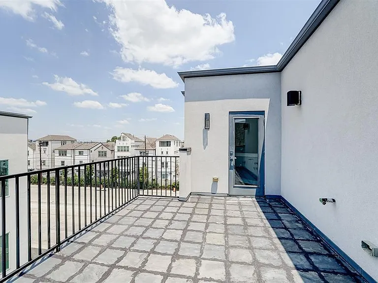 8409 Hempstead Rd #A — Photo 34