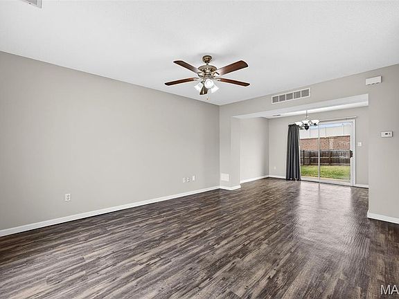 5th image of 1027 Goss Ct #2170A
