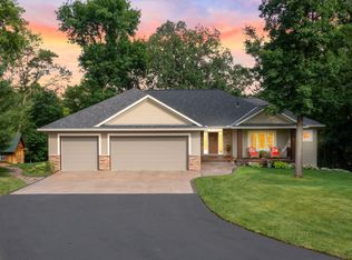 21547 Harvest Hills Dr, Prior Lake, MN 55372