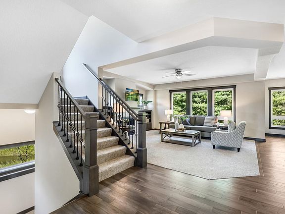 4th image of 4805 130th Ln NE
