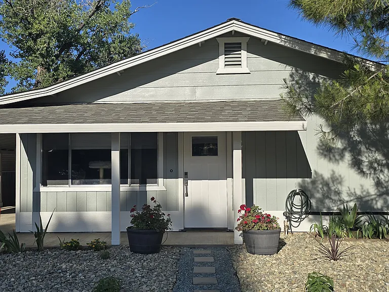 2801 Henderson Rd — Photo 25