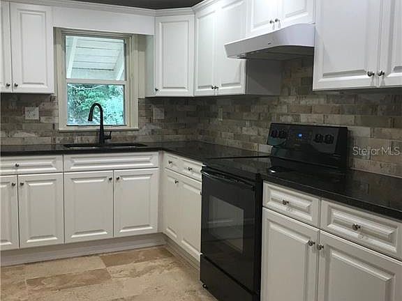 2nd image of 5228 NE 24th St