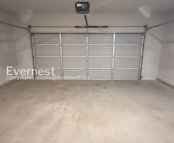137 Culver St — Photo 26