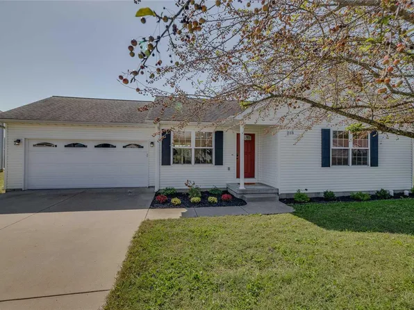 218 Boulder Ridge Dr, Farmington, MO 63640