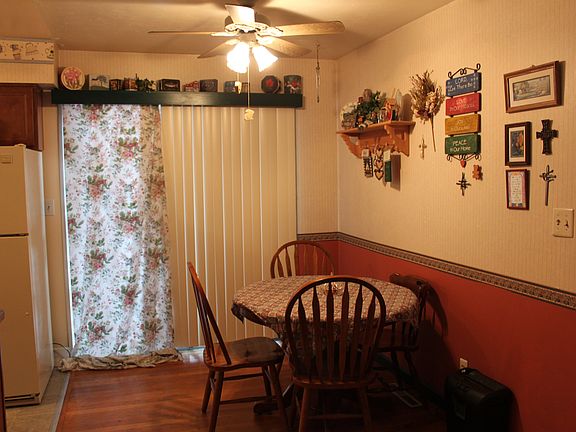 4th image of 2920 College Ave