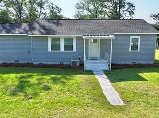 709 Virginia Ave, Glennville, GA 30427