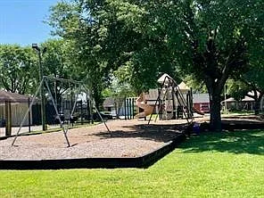 10923 Birch Dr — Photo 20