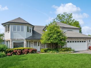 1184 Robbie Ct, Deerfield, IL 60015