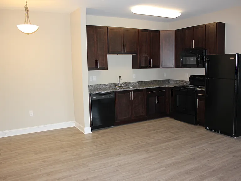 161 Howard Ln #102 — Photo 12
