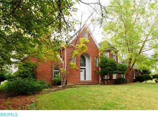 3200 Sunbury Rd, Galena, OH 43021