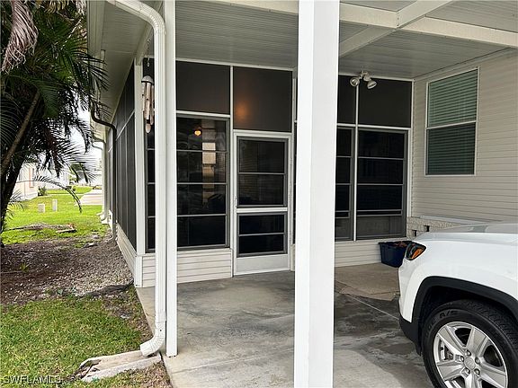 4th image of 3077 Longview Ln