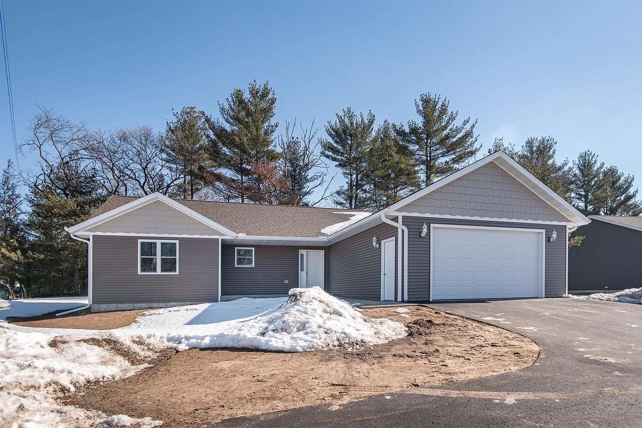 1612 9th Avenue, Wisconsin Dells, WI 53965 Zillow