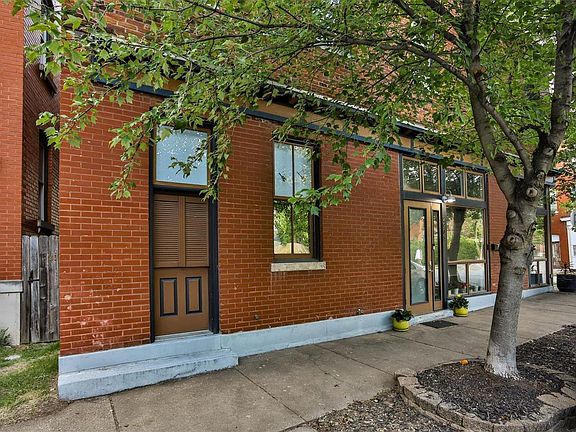 2nd image of 2901 Wisconsin Ave #2903