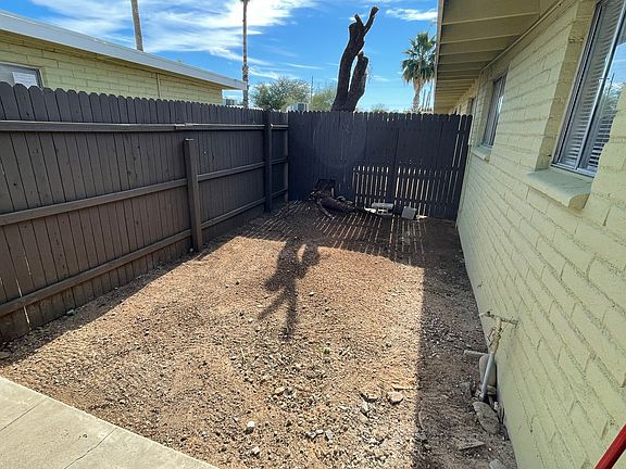 4th image of 2740 N Balboa Ave #2740-1109