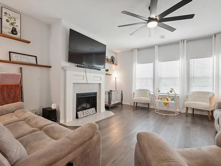 58 Summerhill Dr — Photo 13