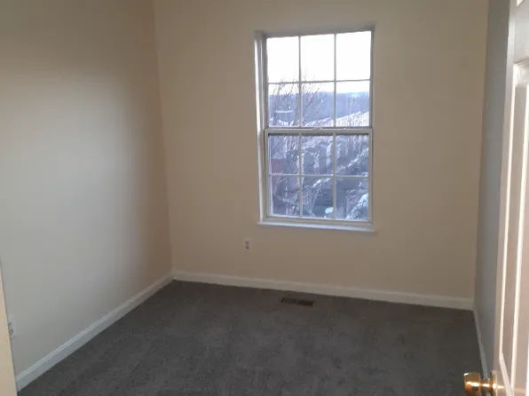 2703 Claybrooke Dr, Windsor Mill, MD 21244