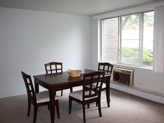 4th image of 8710 Skokie Blvd APT 1H