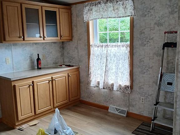 4th image of 172 Primrose Ln