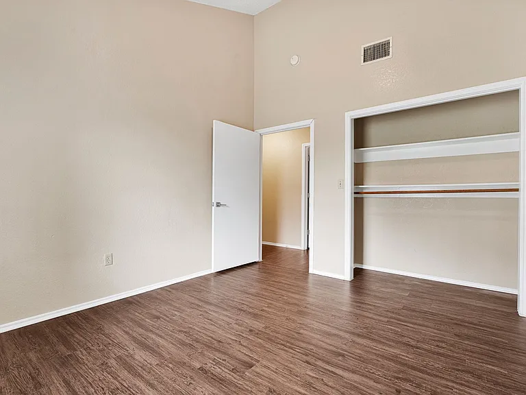 9514 Veronica St — Photo 14