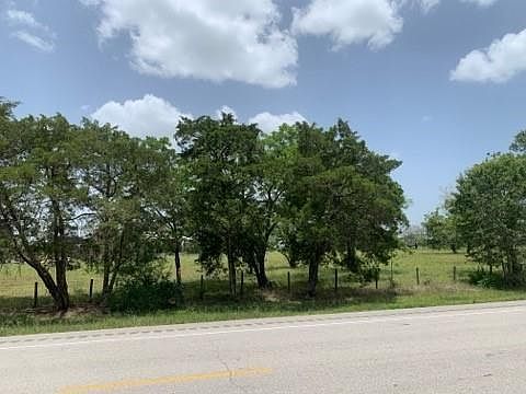 2nd image of 29929 Fm 1301 Rd