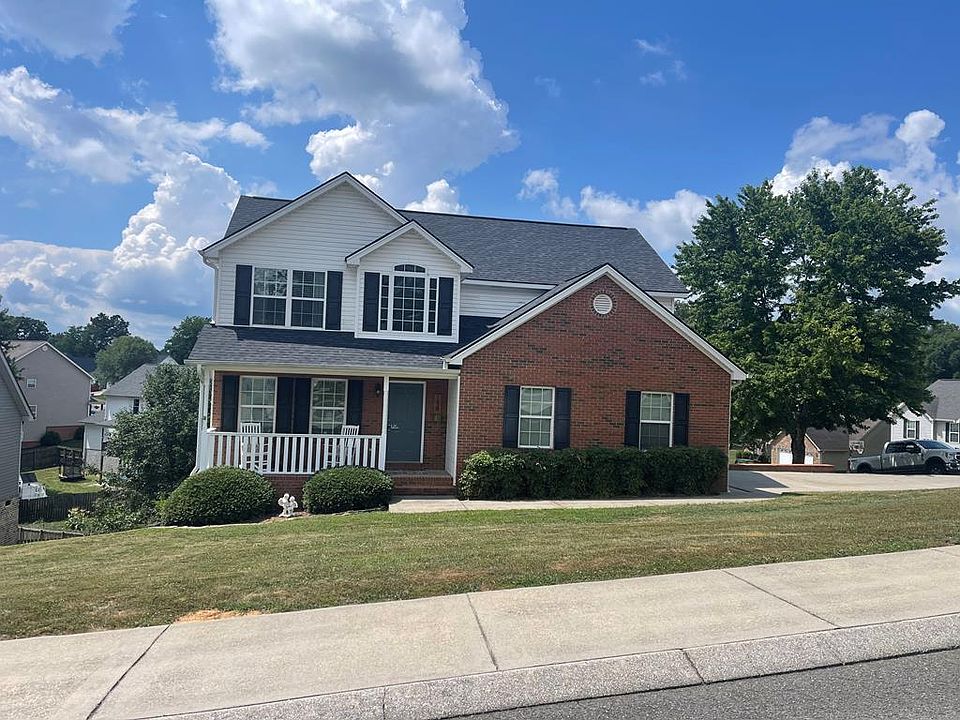 1st image of 198 Willowbrook Dr