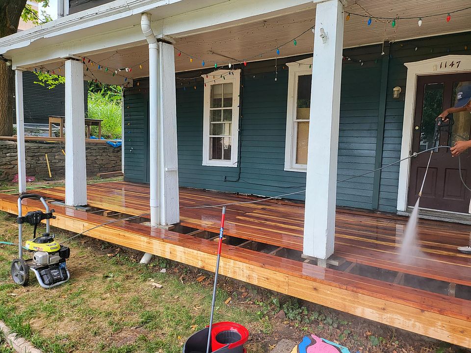2nd image of 1147 Ohio St #8-9