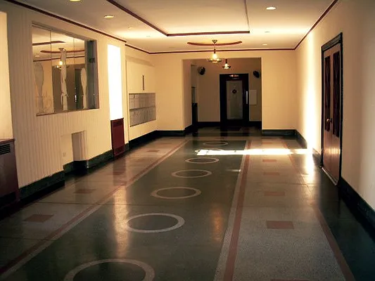 Rented by Sovereign Associates | media 32