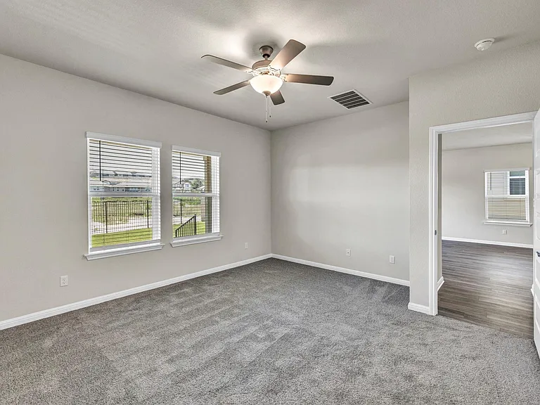 393 El Capitan Loop — Photo 18