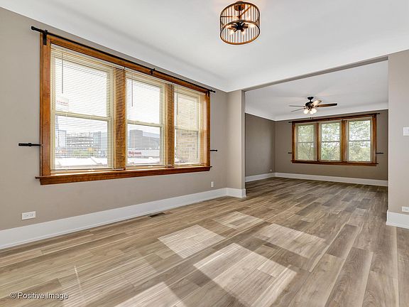 3rd image of 5251 N Milwaukee Ave #2