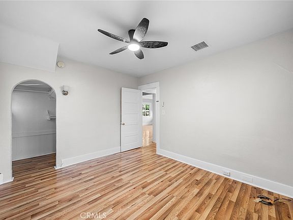 3rd image of 1244 N Las Palmas Ave #1244