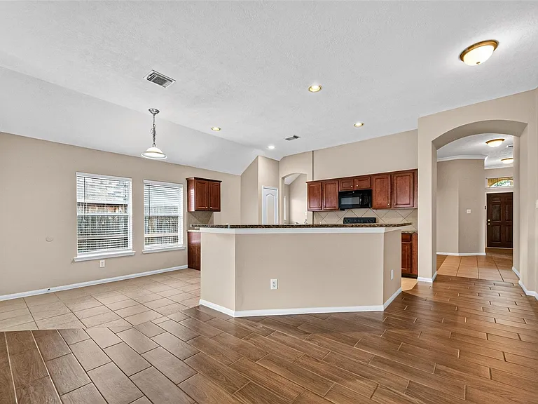 16007 Hidden Manor Dr — Photo 18